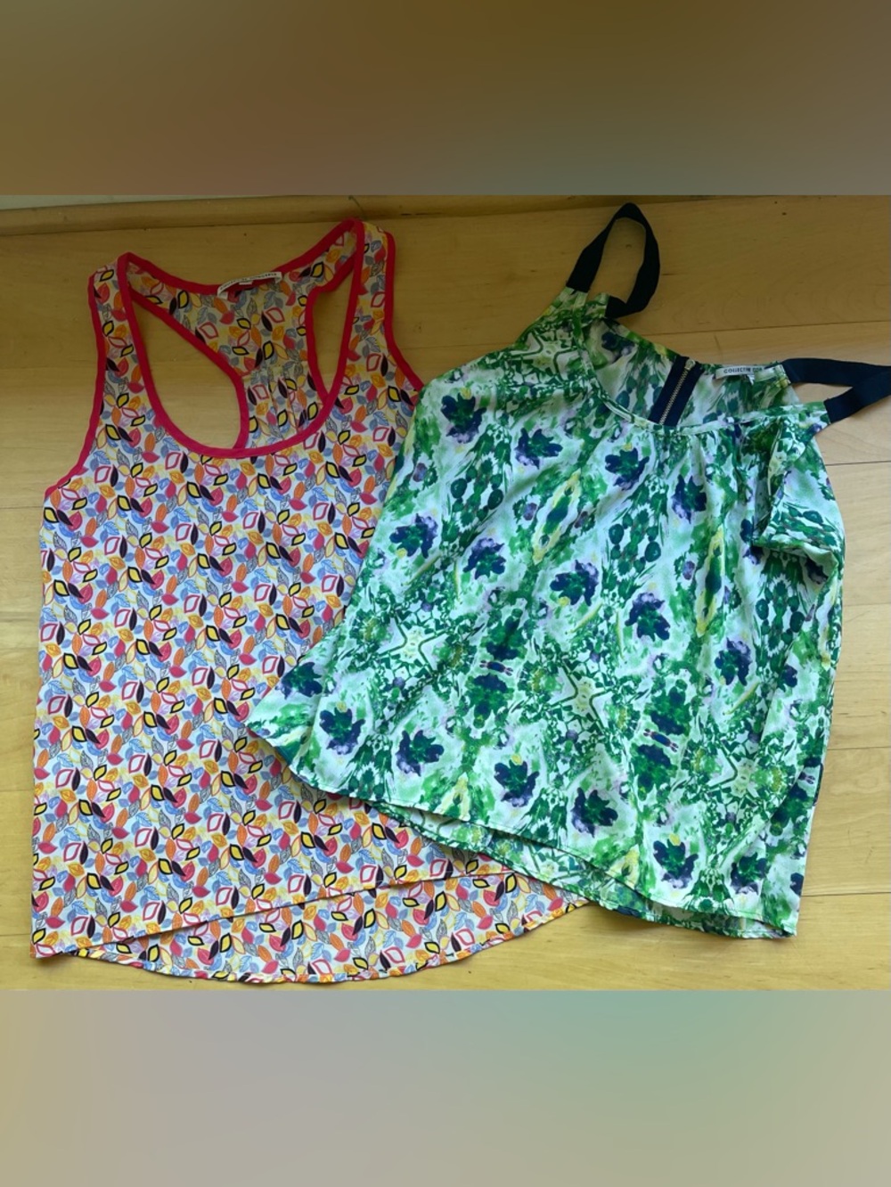Collective Concepts Bundle Two Sleeveless Tops Size Medium Lightweight Vacation - Picture 2 of 7